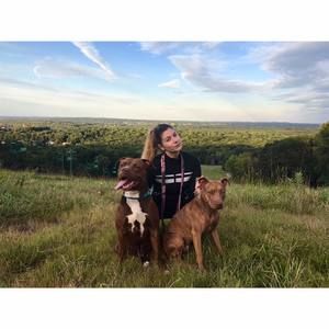 Meet your Posher, Marissa